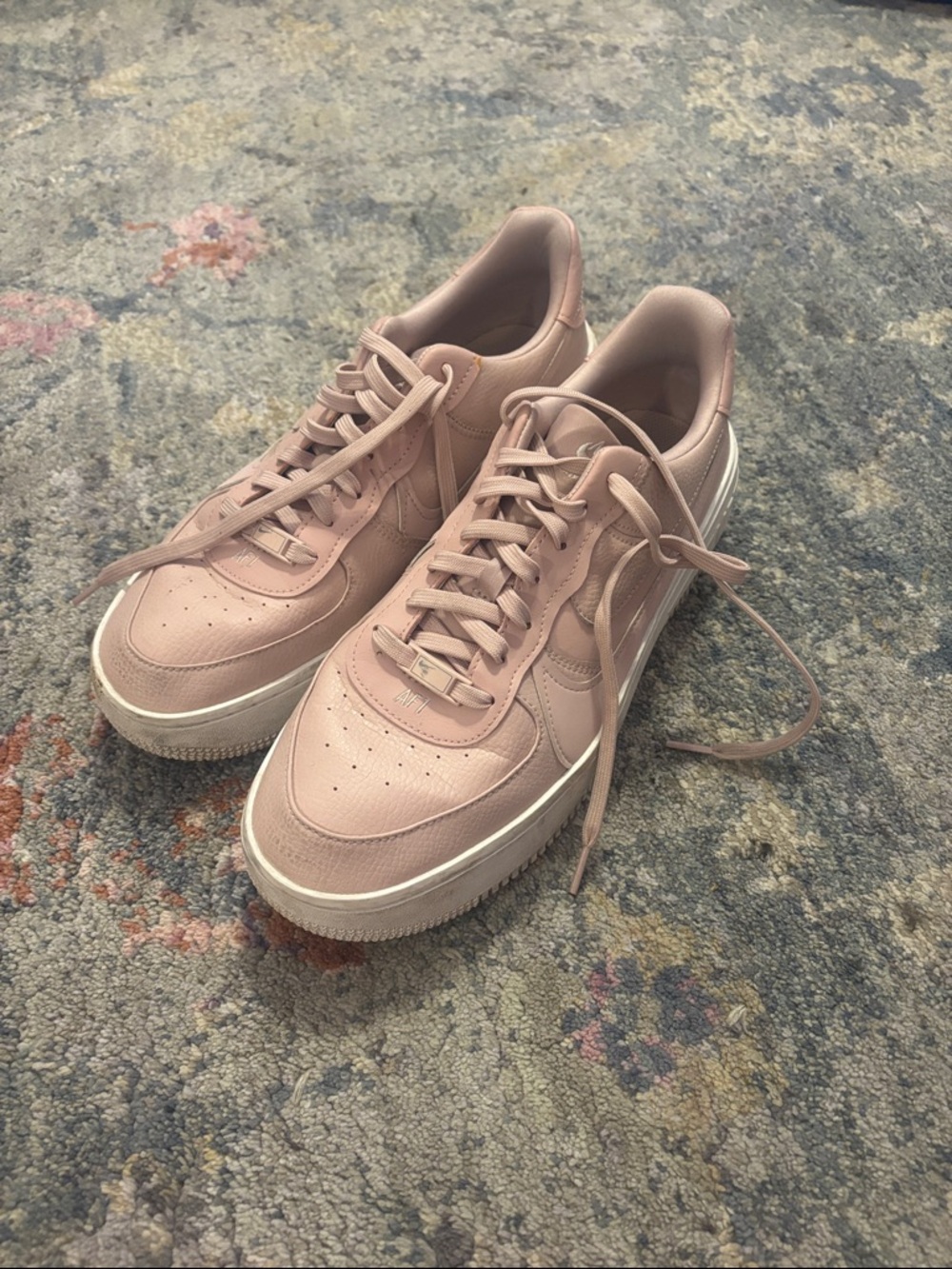 Nike Women's Low-Top Sneakers in Blush Pink